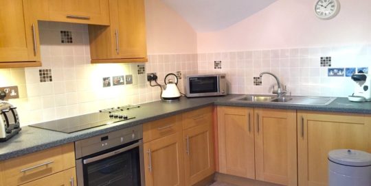 Spacious fully equipped Kitchen